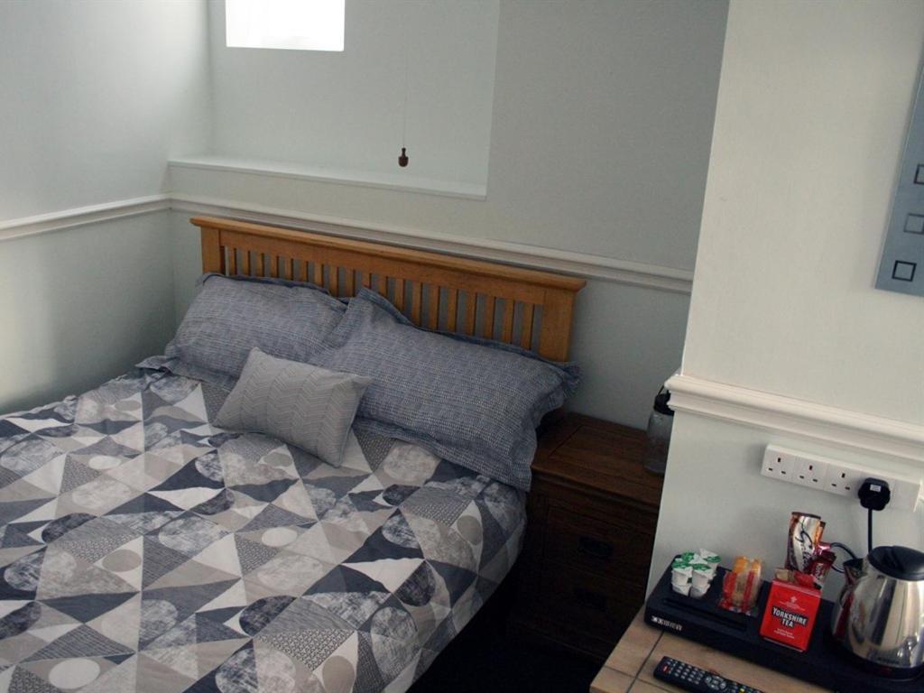 Masons Arms Hotel York Room photo