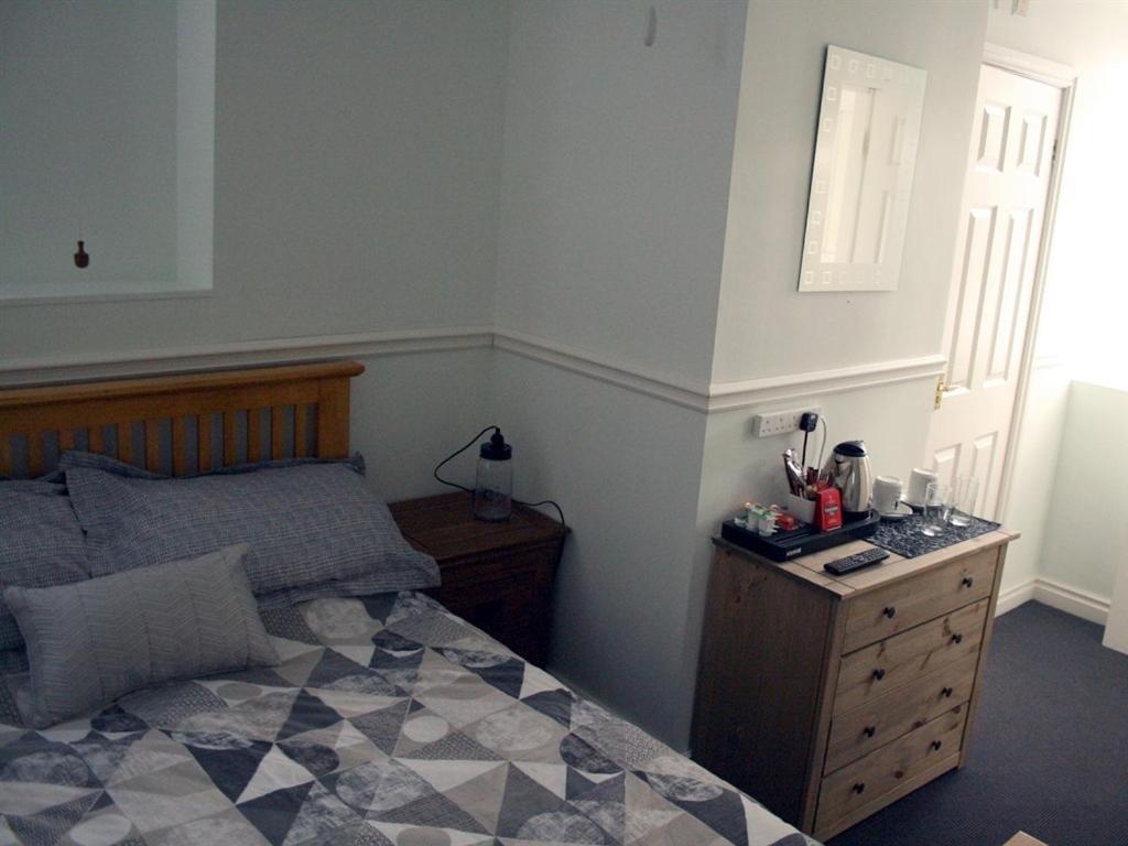 Masons Arms Hotel York Room photo
