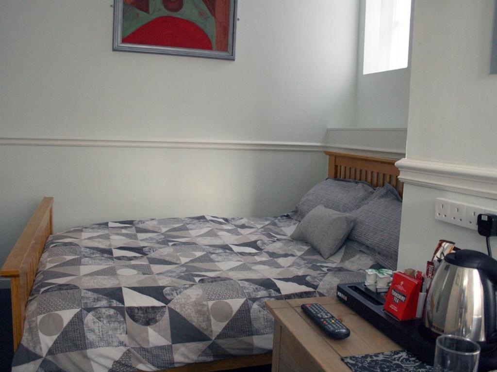 Masons Arms Hotel York Room photo
